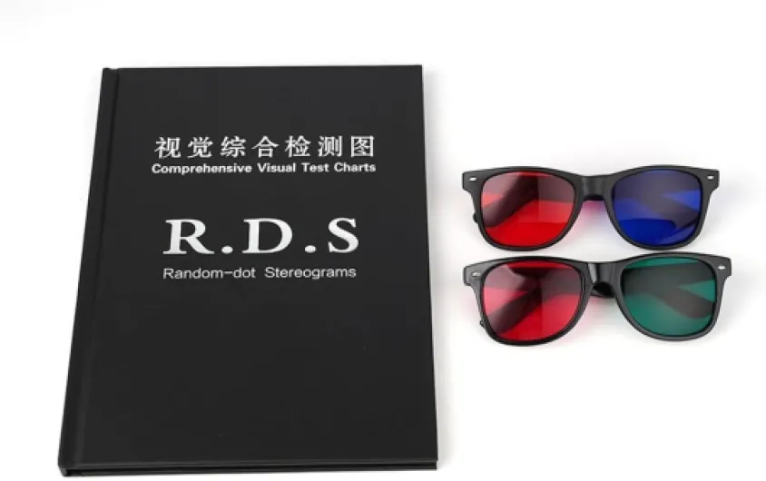 Livre de test visuel avec grand stéréogramme, test d'astigmatisme, test de cécité des couleurs, grille Amsler, 2 paires de lunettes, toutes formes de couleur, tableaux ophtalmologiques